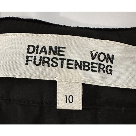 Diane Von Furstenberg Womens Sz 10 Black Velvet Tapered Leg Pants Flat Front Zip - Picture 4 of 5